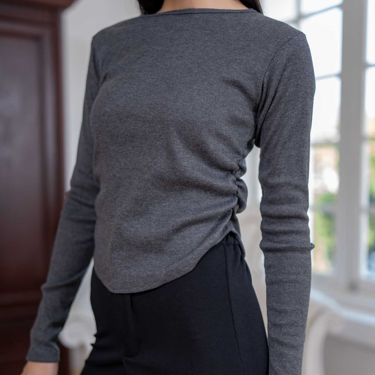 aijo | (ready) amoura rib longsleeve - atasan lengan panjang rib serut wanita oneck top nyaman polos lembut basic baju